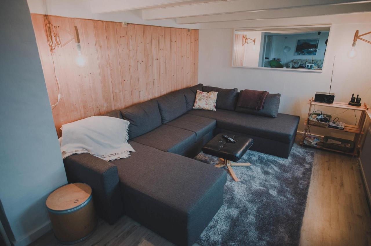 Turf House Cottage - Near Airport Mithvagur Екстер'єр фото